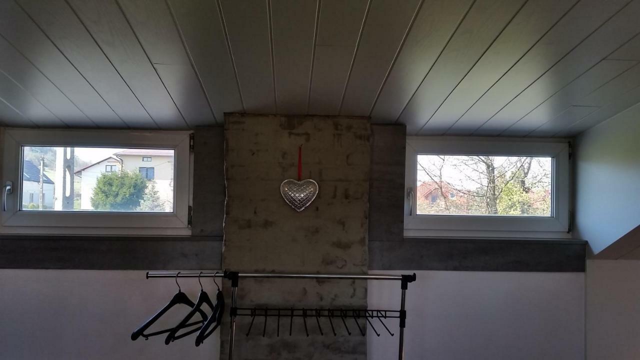 Domek Pod Brzozami Świnna Exterior foto
